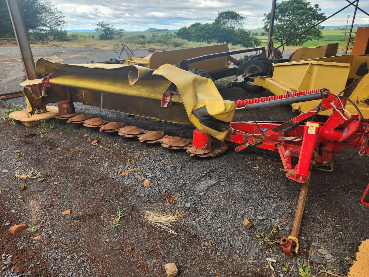 Pottinger Novadisc 350 8 disc mower