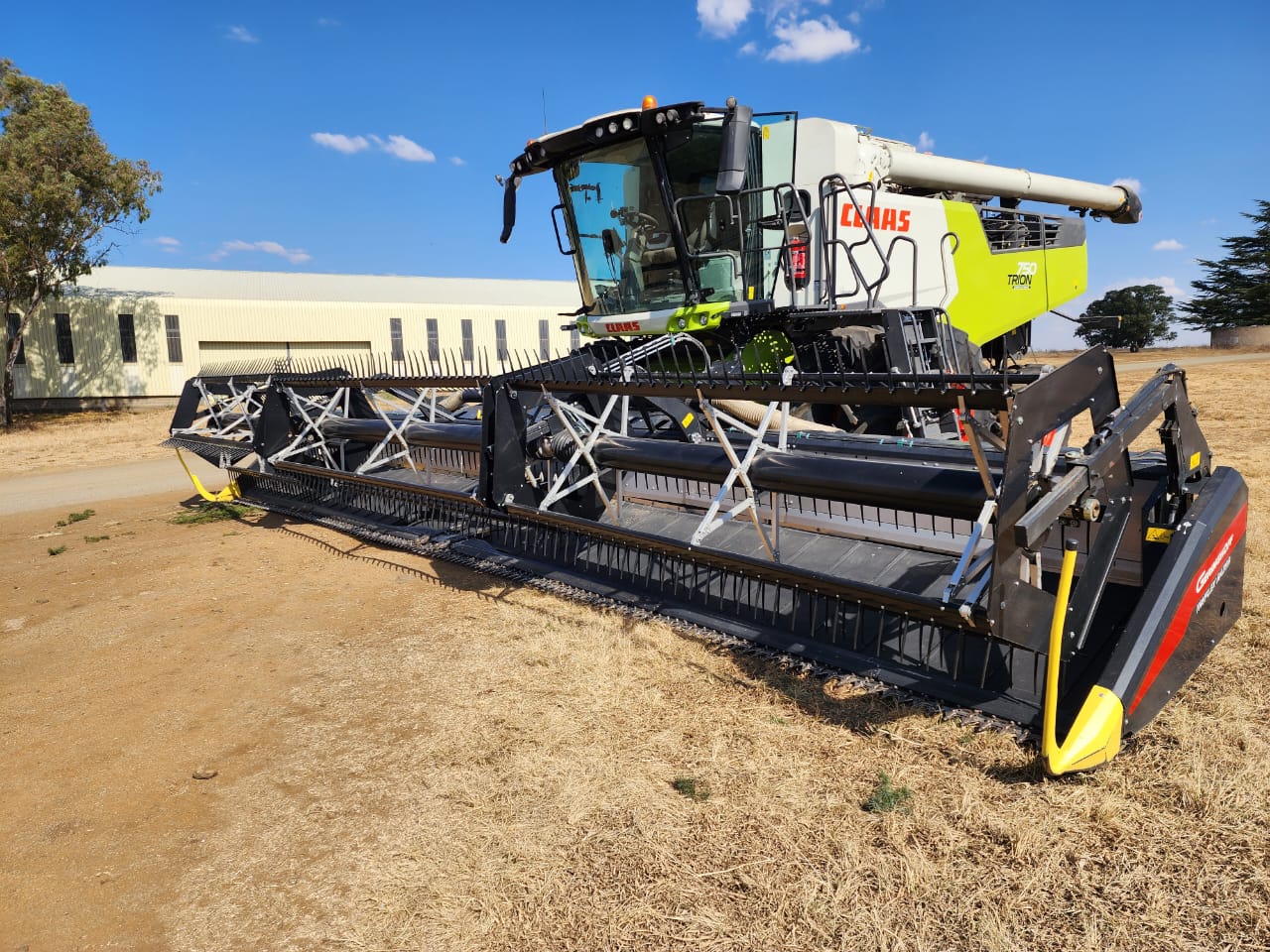 2019 Geringhoff TruFlex Razor 35 ft Draper