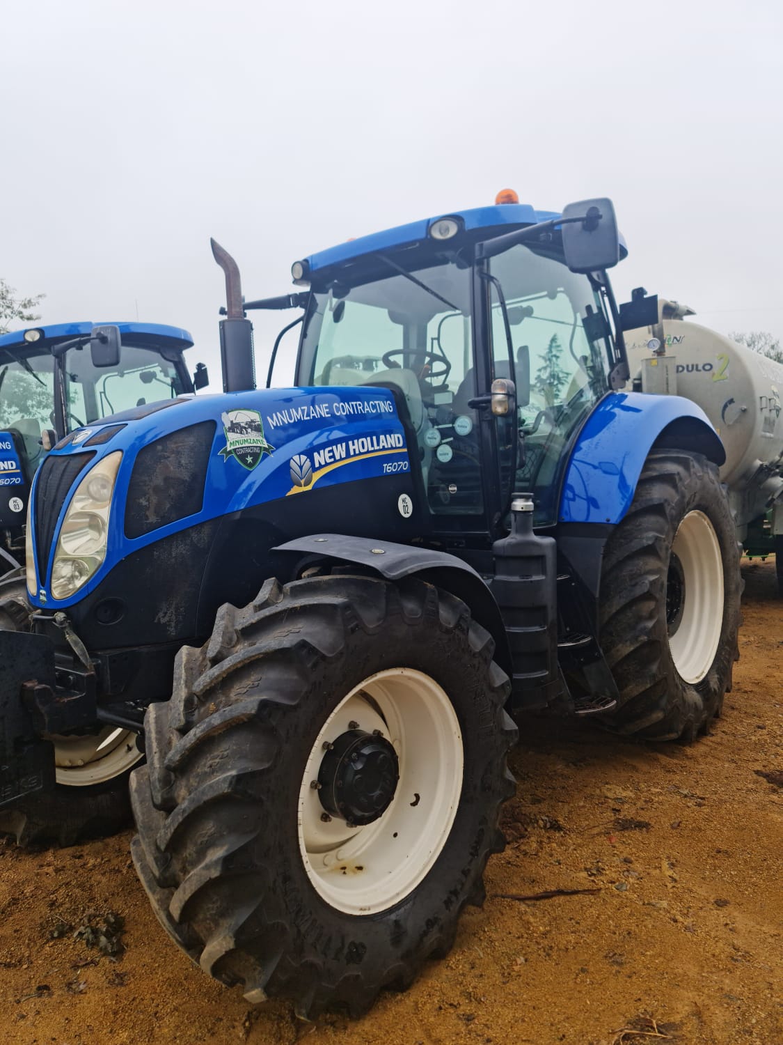 2017 New Holland T6070. Cab Suspension and Front Axle Suspension