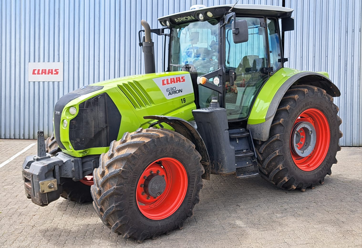 2015 Claas Arion 630