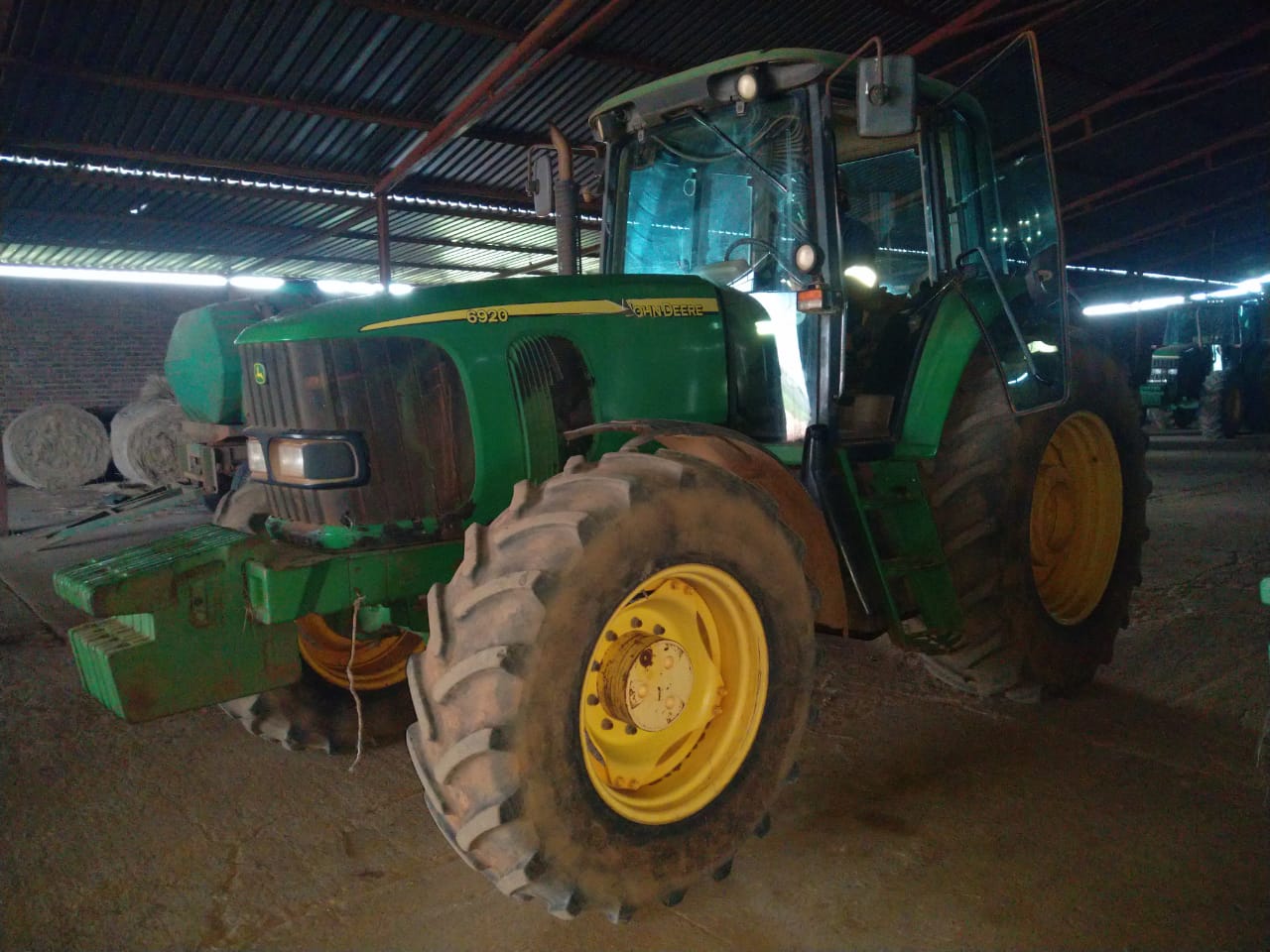 2002 John Deere 6920