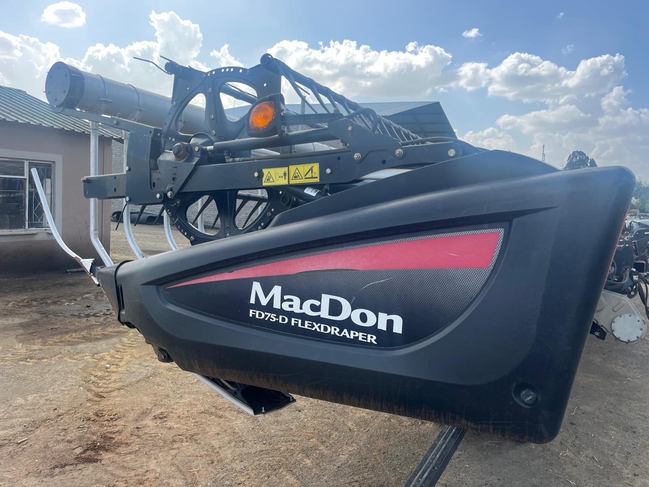 2013 MacDon FD75-D 40ft Flex Draper