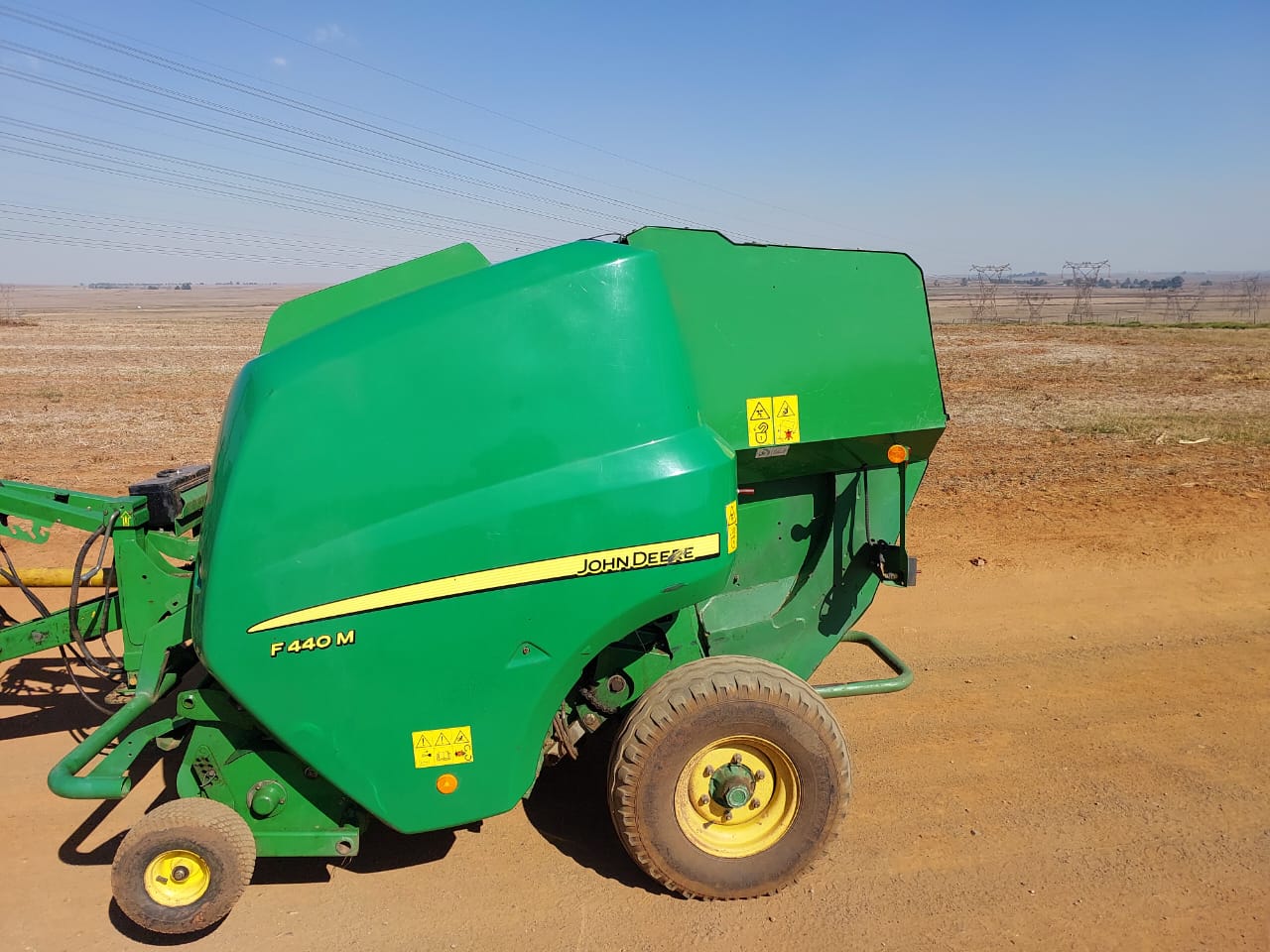 John Deere F440M Net Baler