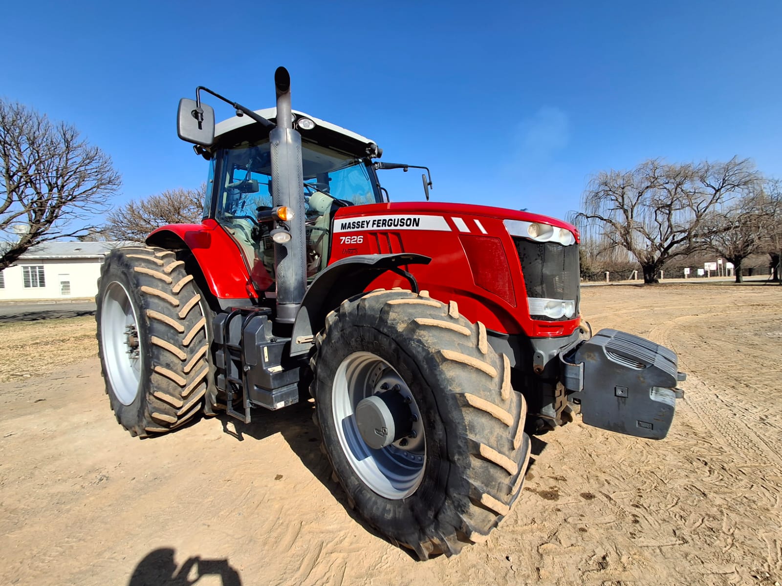 2018 Massey Ferguson 7626. Trimble CFX 750 Screen and NAV 900 Receiver