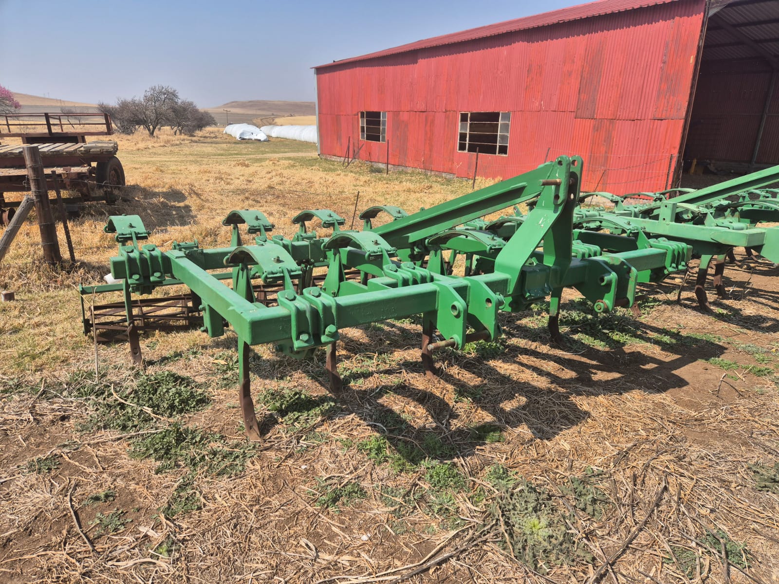 Rovic 11 Tyne Ripper with Roller