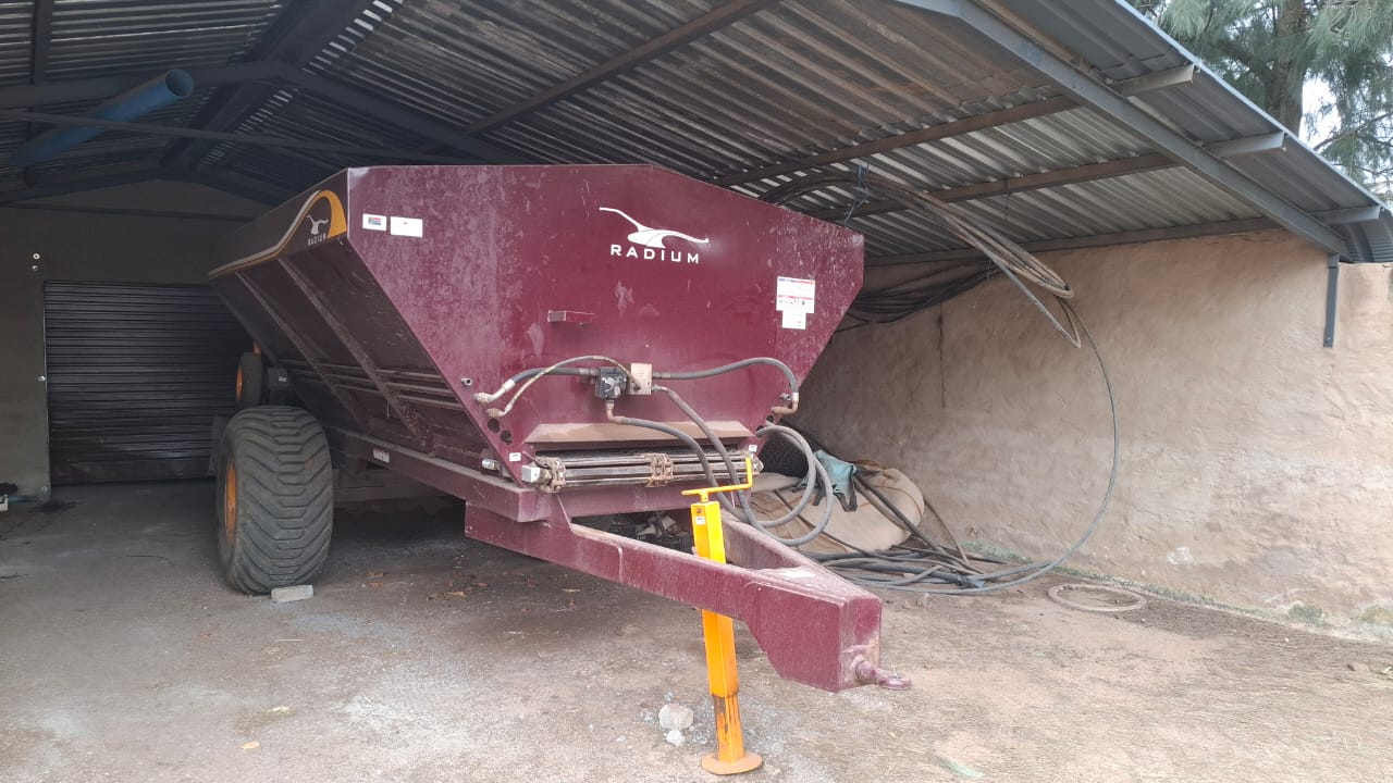 2012 Radium Lime Spreader, Ground Driven