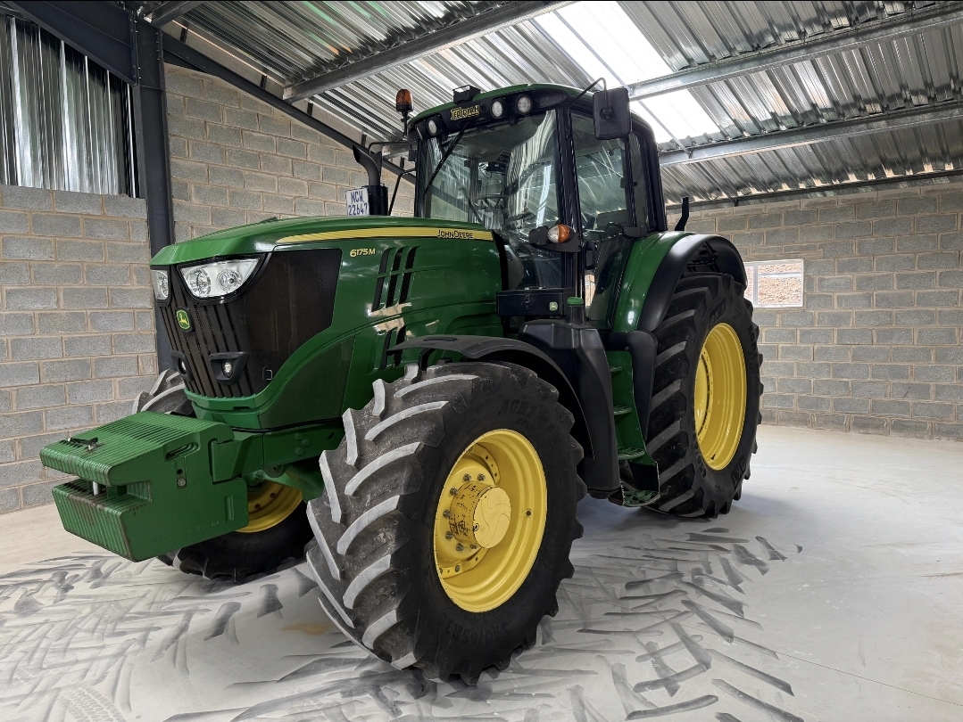 2017 John Deere 6175M, AutoTrac Ready
