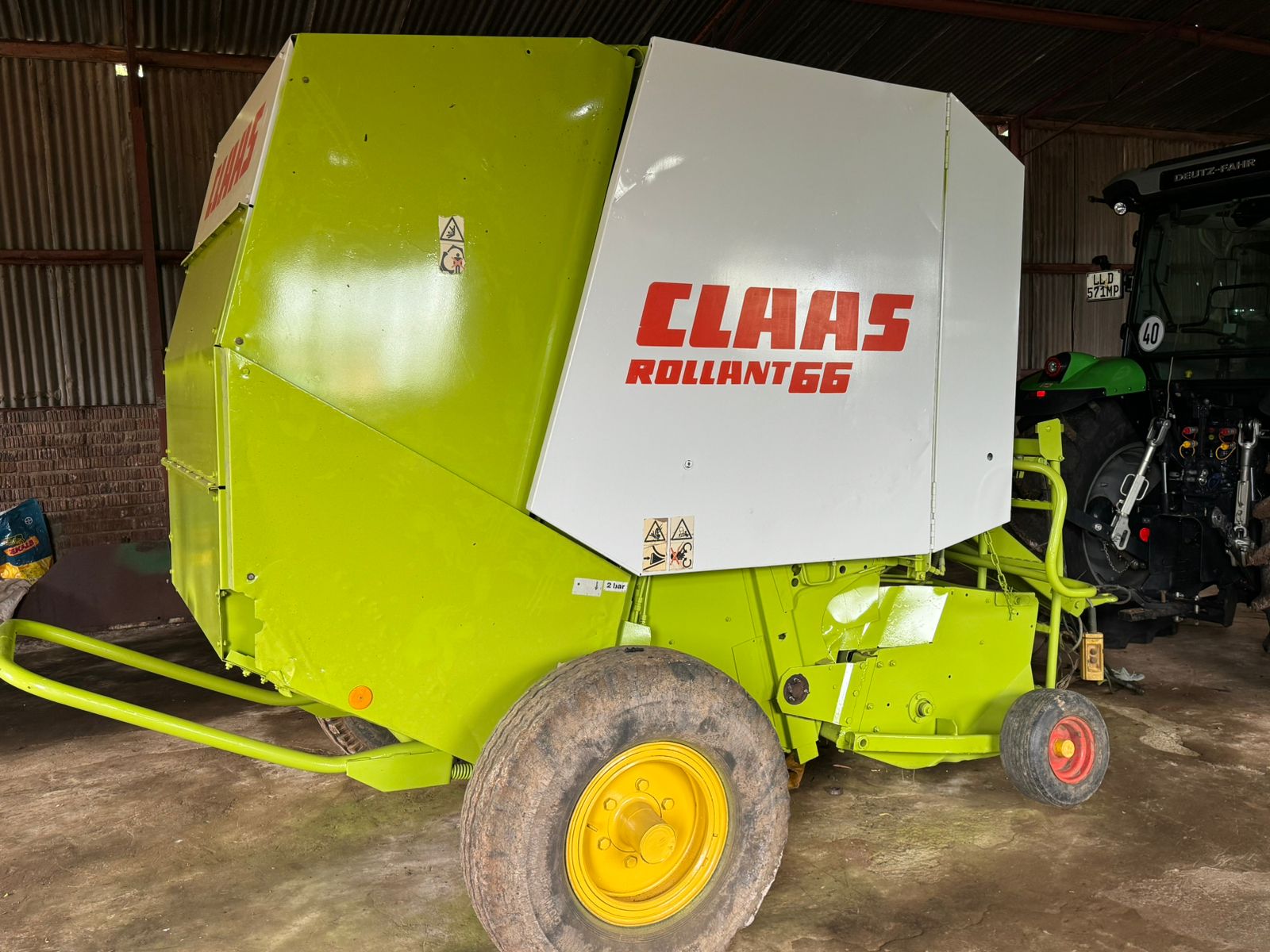 Claas Rollant 66 Baler