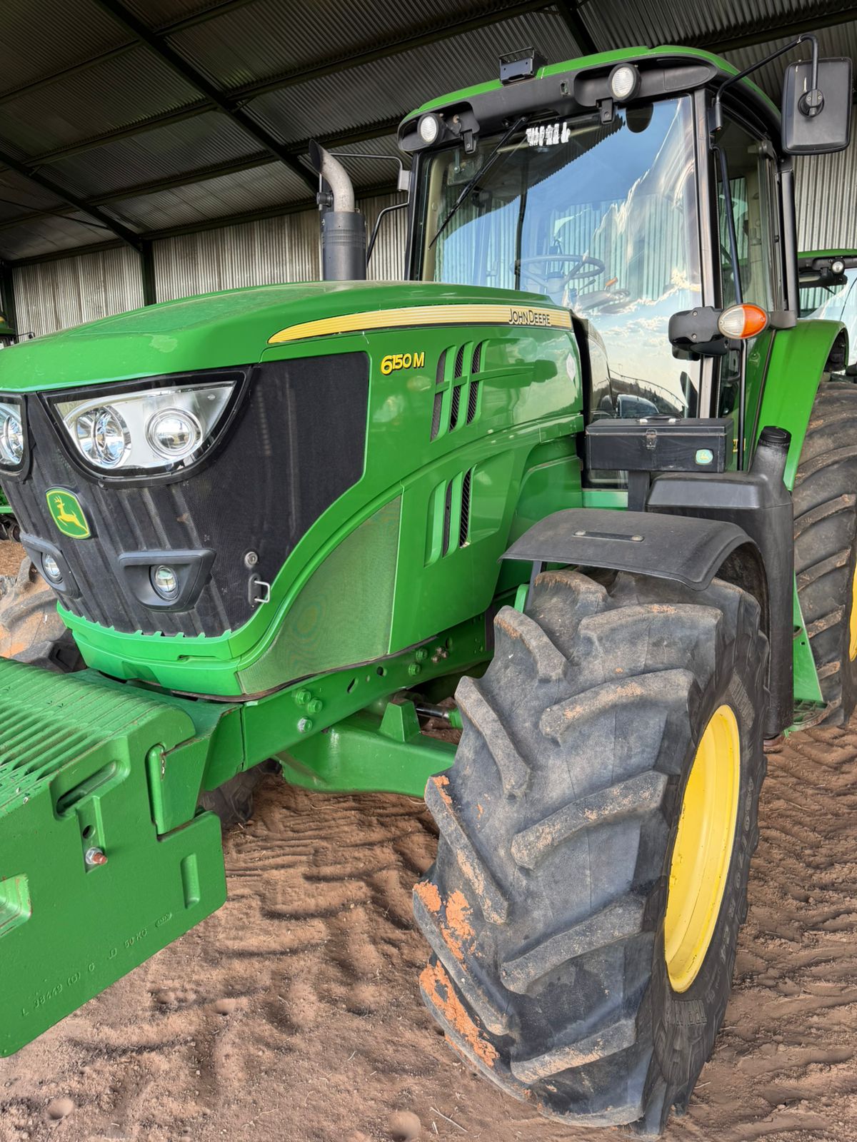 2015 John Deere 6150M. AutoTrac Ready