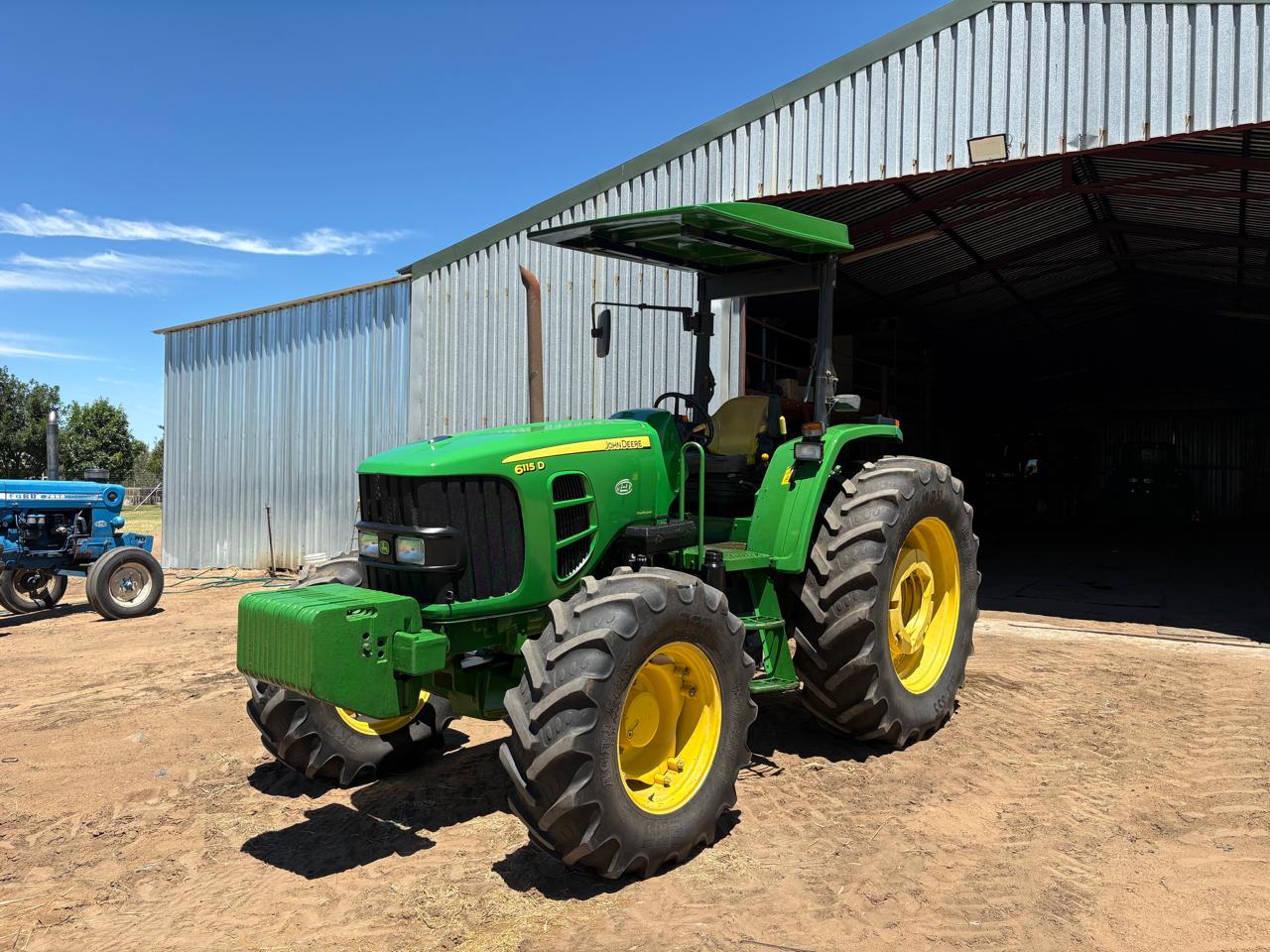 2012 John Deere 6115D