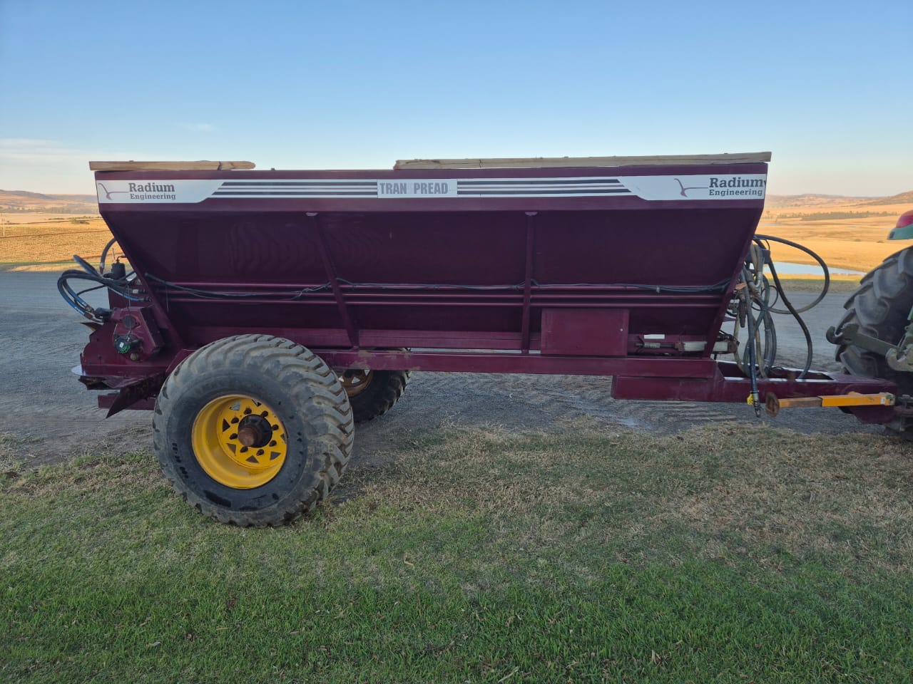Radium Transpread 10 Ton Lime Spreader